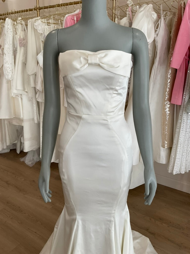 Sky Mor Bridal - Bow (0)
