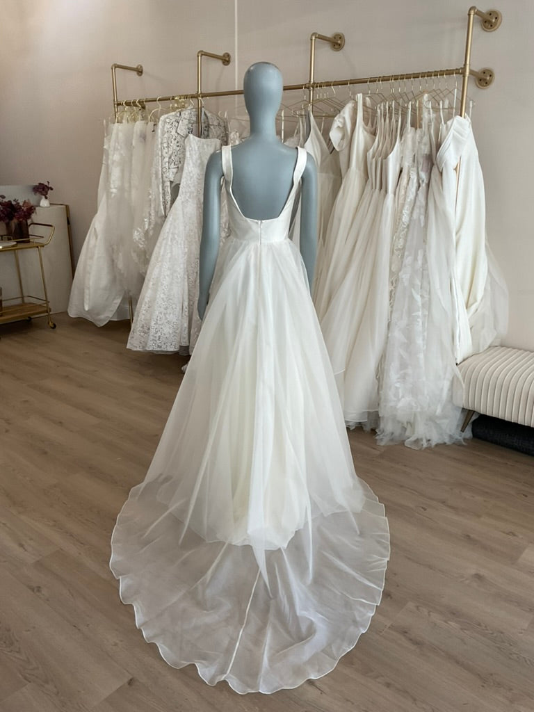 Leanne Marshall - Vivica Organza (4)