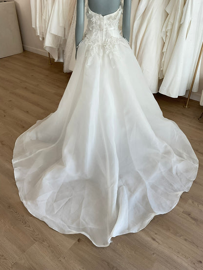 Amsale - Blossom (2)