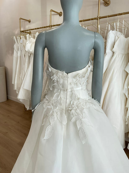 Amsale - Blossom (2)