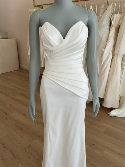 Eva Lendel - Lika w/Jess overskirt (4)