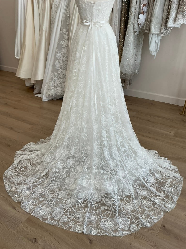 Amsale - Eloise (14)