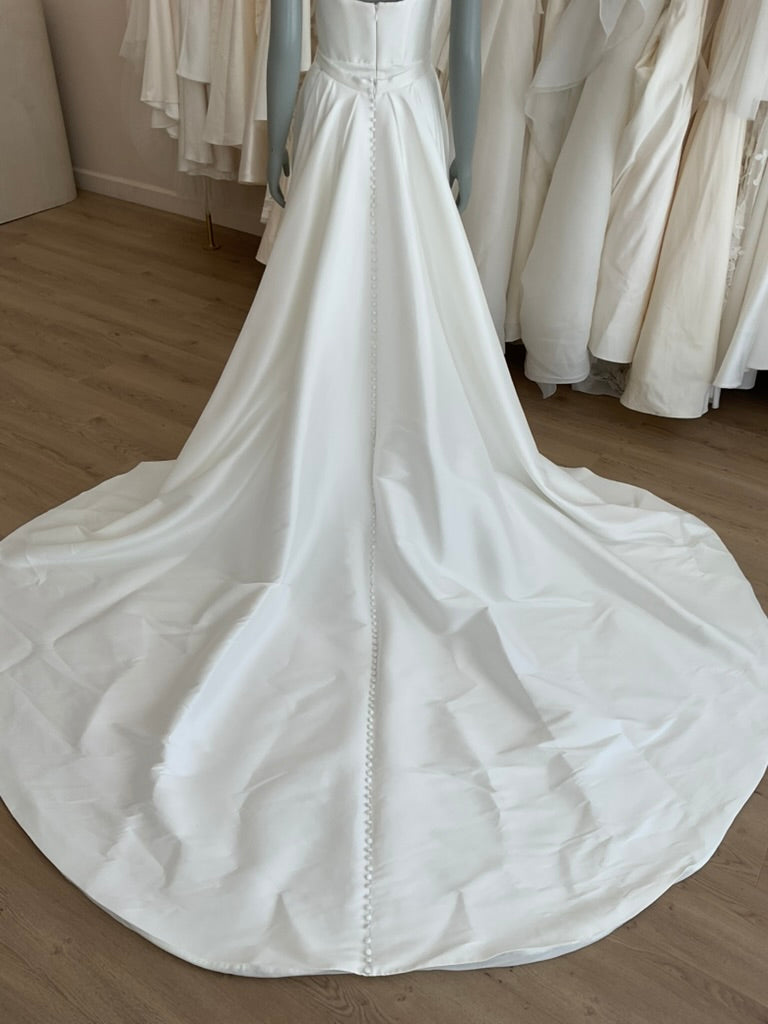 Eva Lendel - Lika w/Jess overskirt (4)