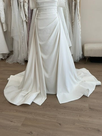 Anne Barge - Naomi w/Overskirt (14)
