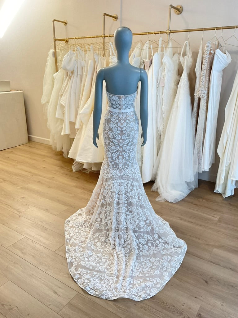 Eisen Stein - Grace (2)