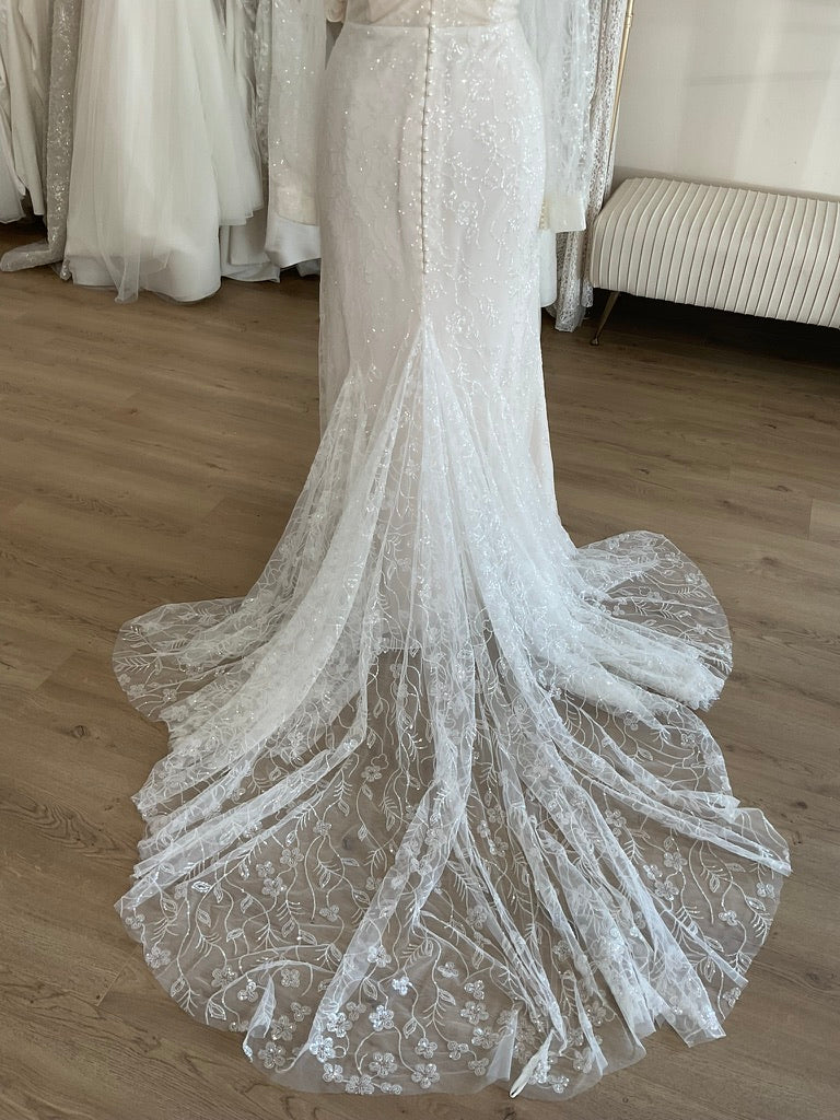 Studio Levana - Azalea w/ sleeves (20)