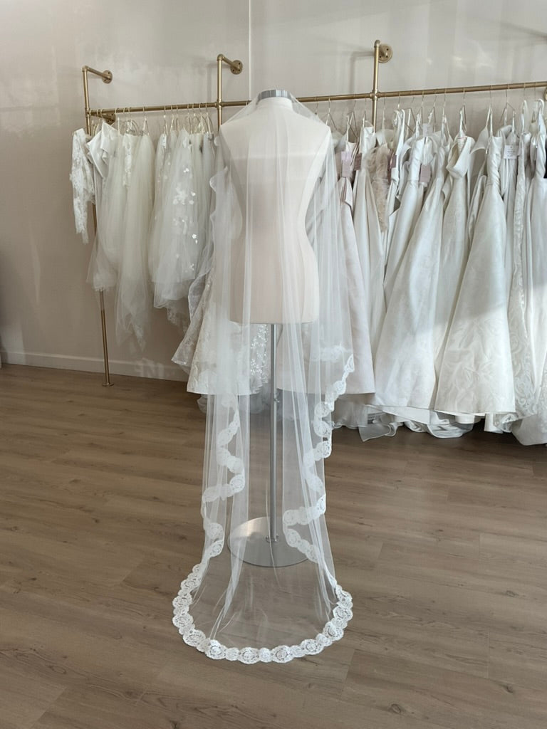 Sarah Seven - Greta Veil w/ Blusher