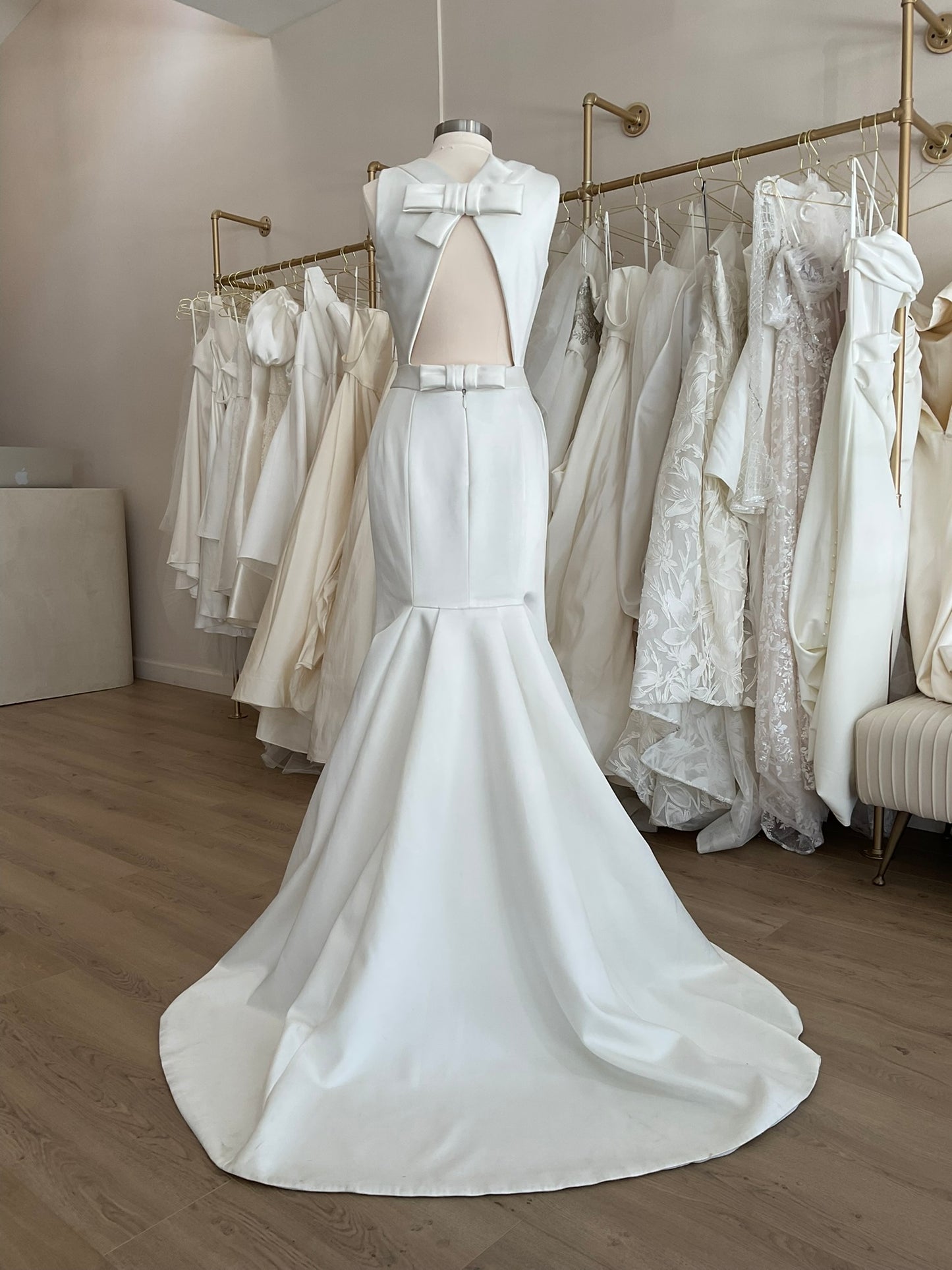 Viktor & Rolf - VR005 (12)