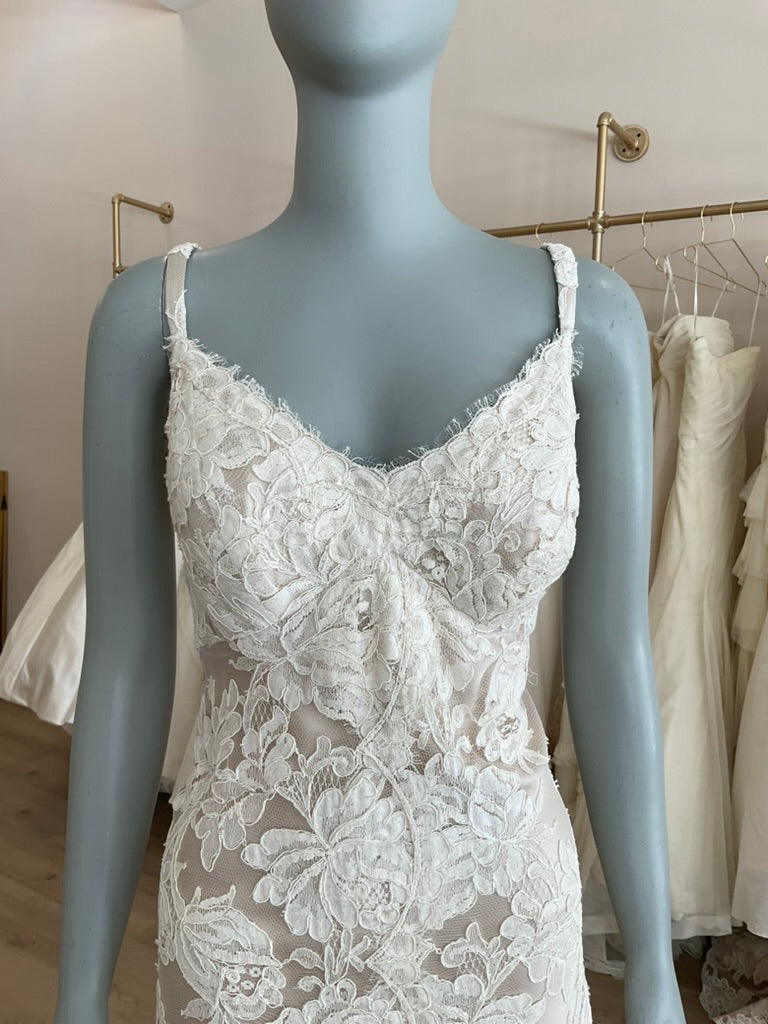 V-Organza