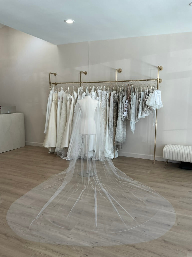 French Love - Double Layer Raw Edge Royal Cathedral Veil