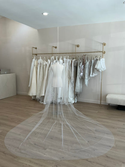 French Love - Double Layer Raw Edge Royal Cathedral Veil