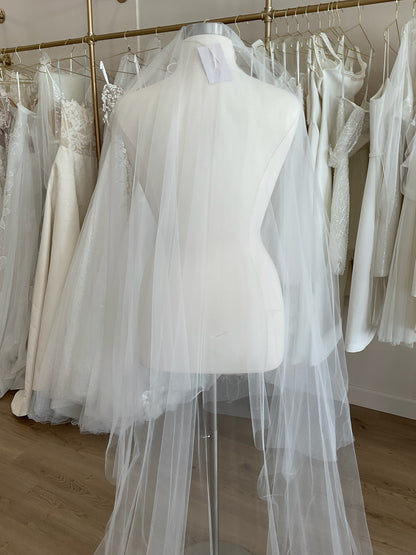 Monique Lhuillier - Two Tier Tulle Cathedral veil