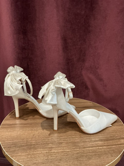 Meshki - Charmed Pumps (7)