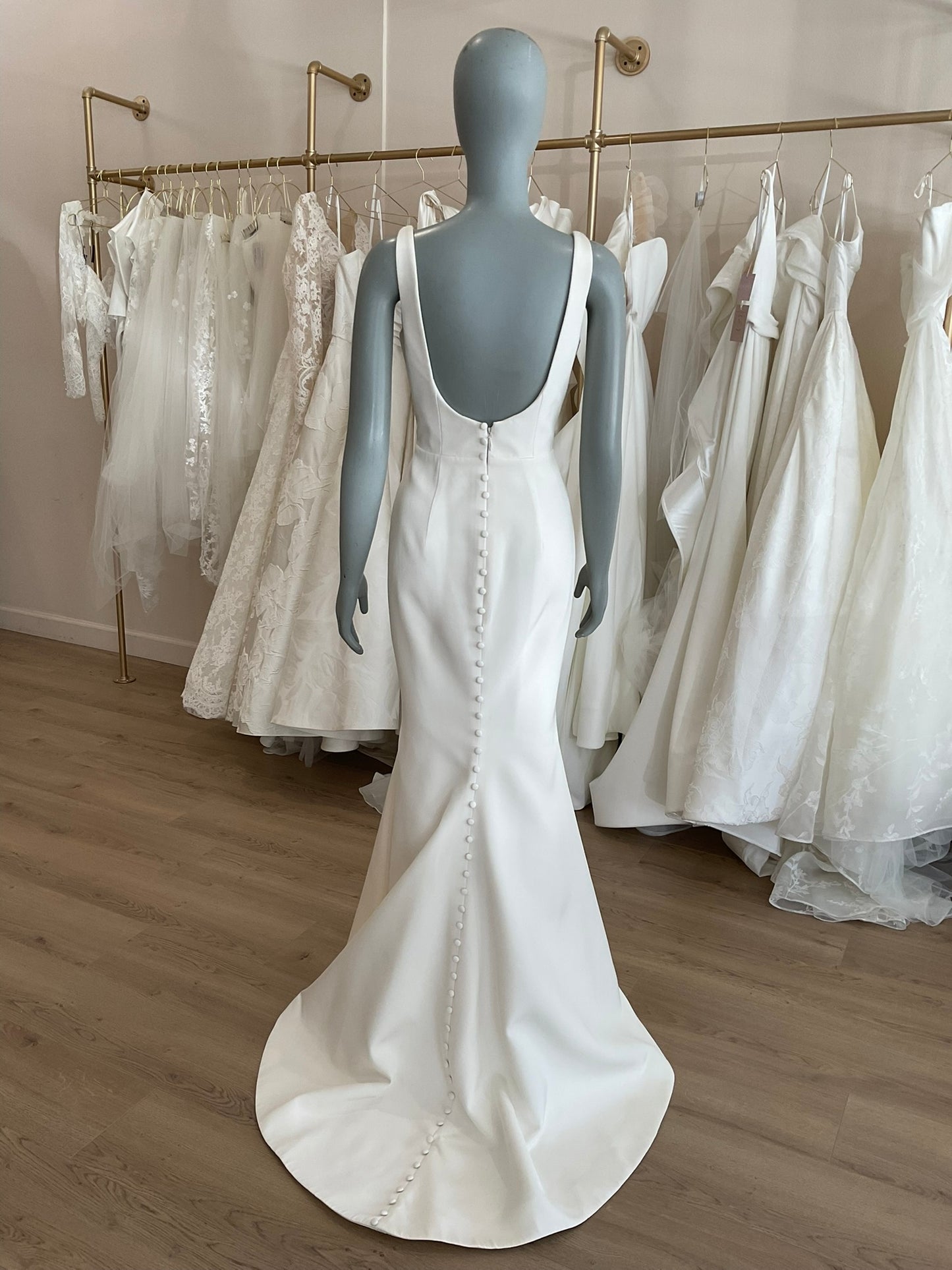 Romona Keveza - RK2303 (8)