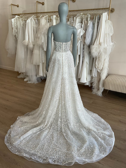 Lee Petra Grebenau - Glow (modified) w/ Overskirt (2)