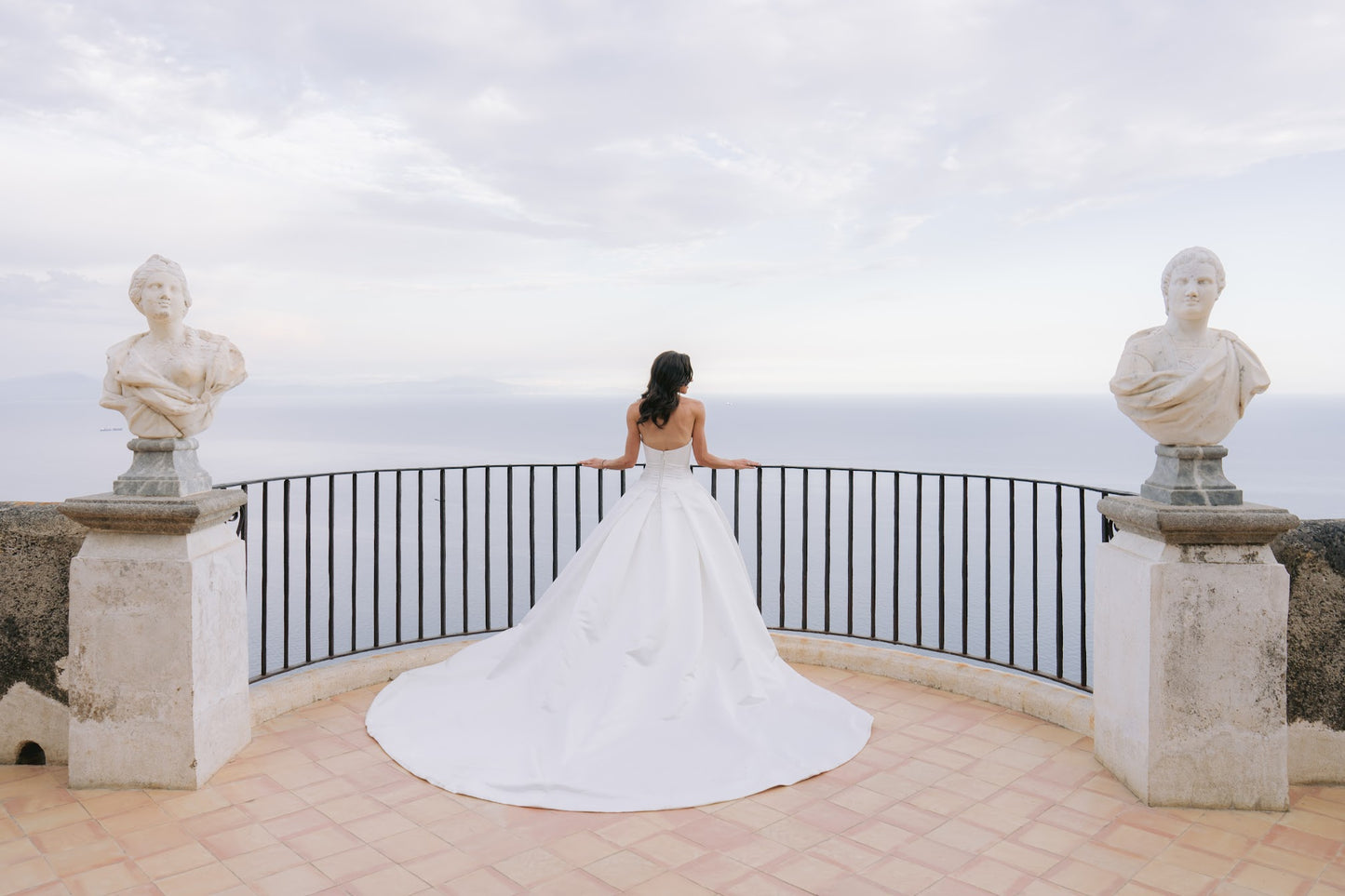 Monique Lhuillier - Queen (strapless) (0)