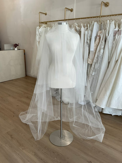 Anna Campbell - Chapel Length Veil w/ Blusher (Chapel)