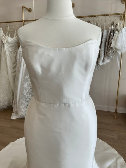 Amsale - Weston (18)