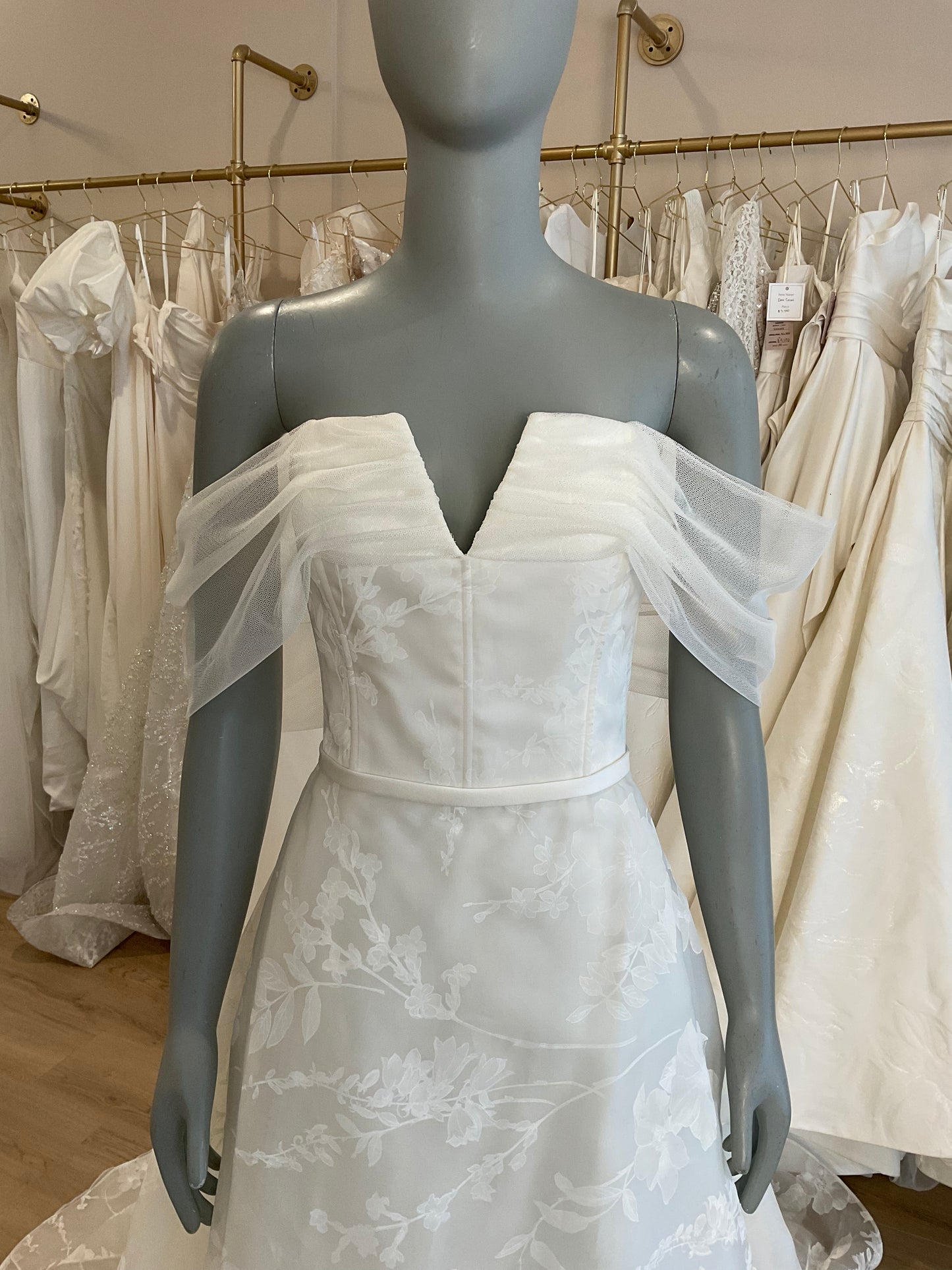 Amsale - Cressidea (12)