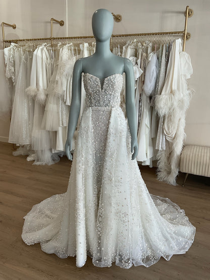 Lee Petra Grebenau - Glow (modified) w/ Overskirt (2)