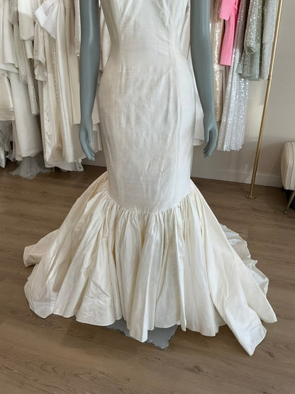 Sarah Whitworth - Vintage Mermaid w/veil (8)