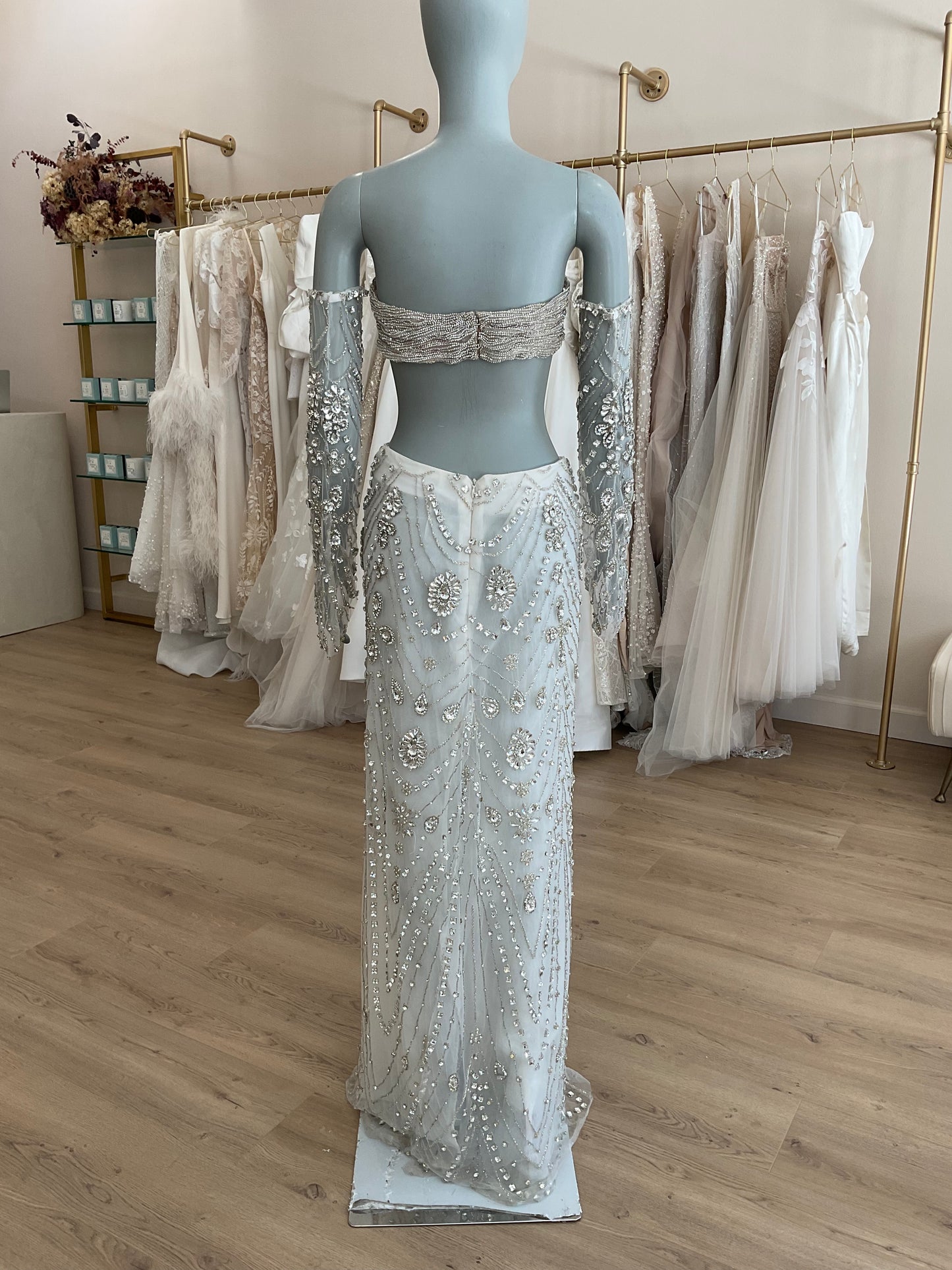 Sky Mor Bridal - Gwen (2)