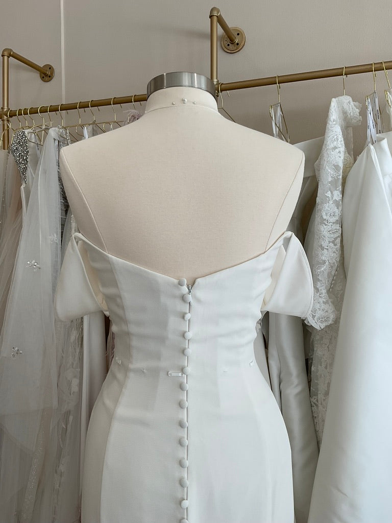 Anne Barge - Naomi w/Overskirt (14)