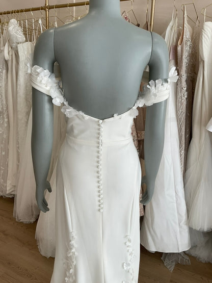 Tara Lauren - Lana (10)