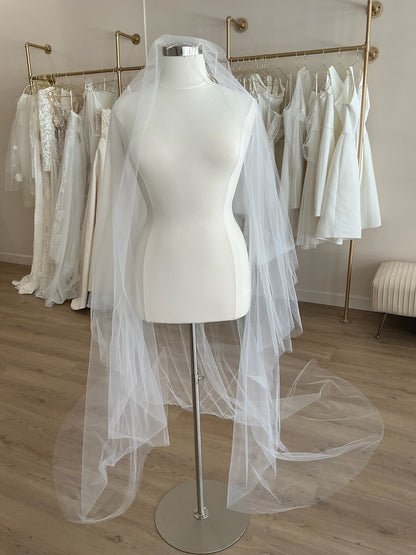 Monique Lhuillier - Two Tier Tulle Cathedral veil