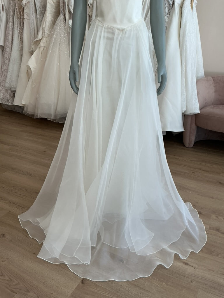 Leanne Marshall - Camilla Organza (12)