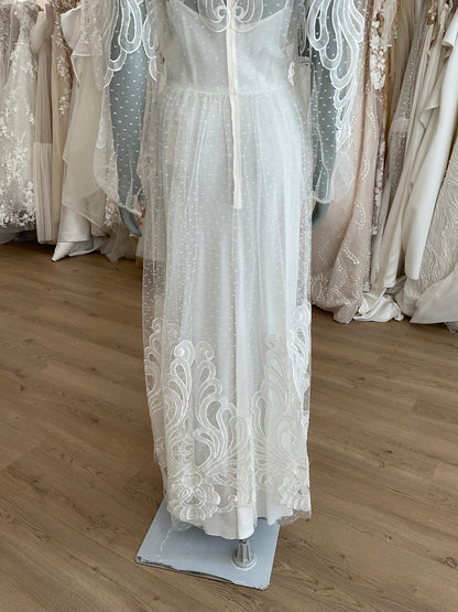 Monique Lhuillier - White Midi Slip Dress with Long Sleeves (12)