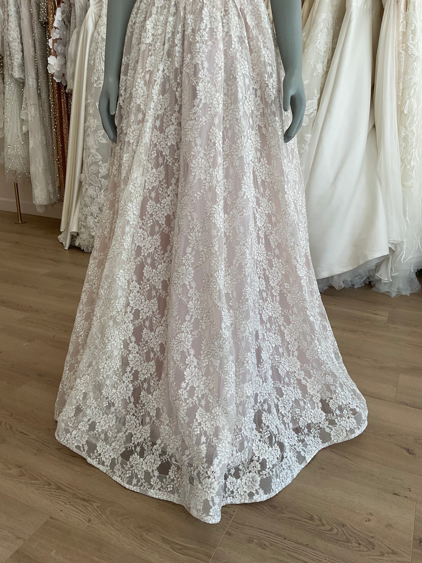 Lauren Elaine - Kingsley (modified) (8)