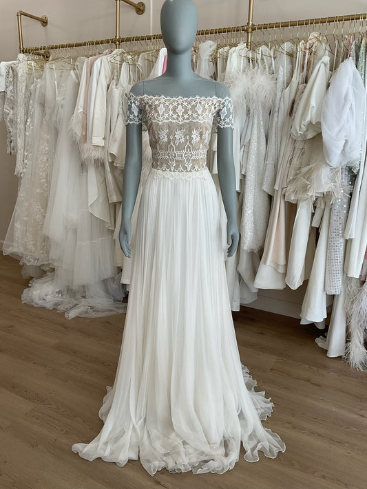 Divine Atelier - Daria (no sleeves) (10)