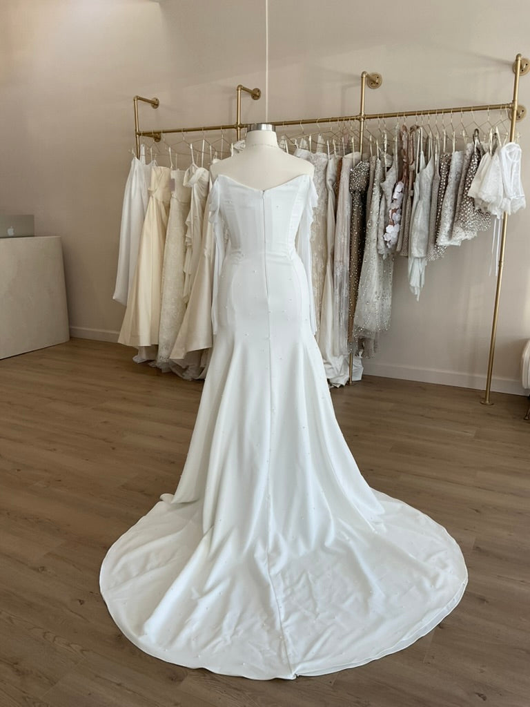 Sarah Seven Bronte l Used Wedding Dress l Los Angeles Sarah Seven Bronte l Used Wedding Dress l Los Angeles
