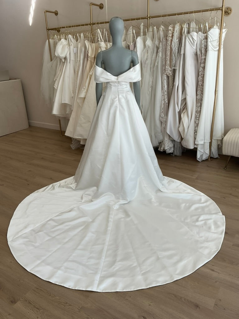 Monique  Lhuillier - Marbella  (6)