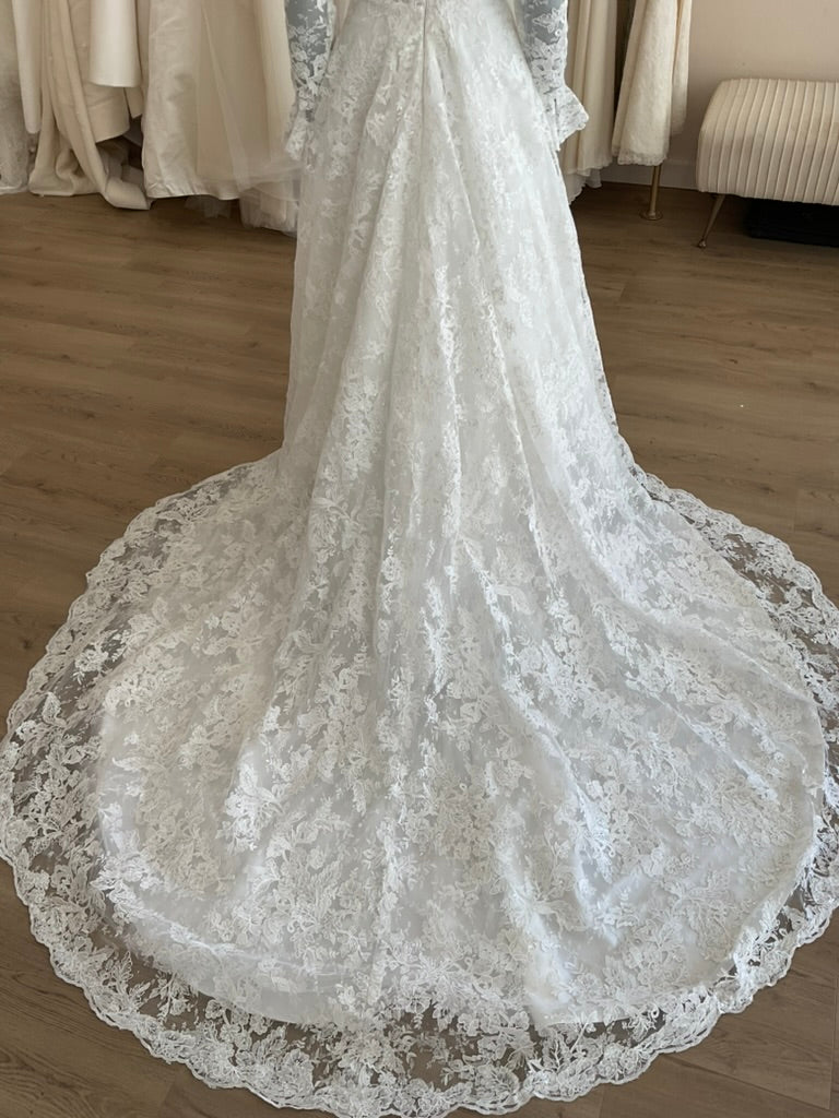 Jinza Couture - Custom Lace Ballgown (6)