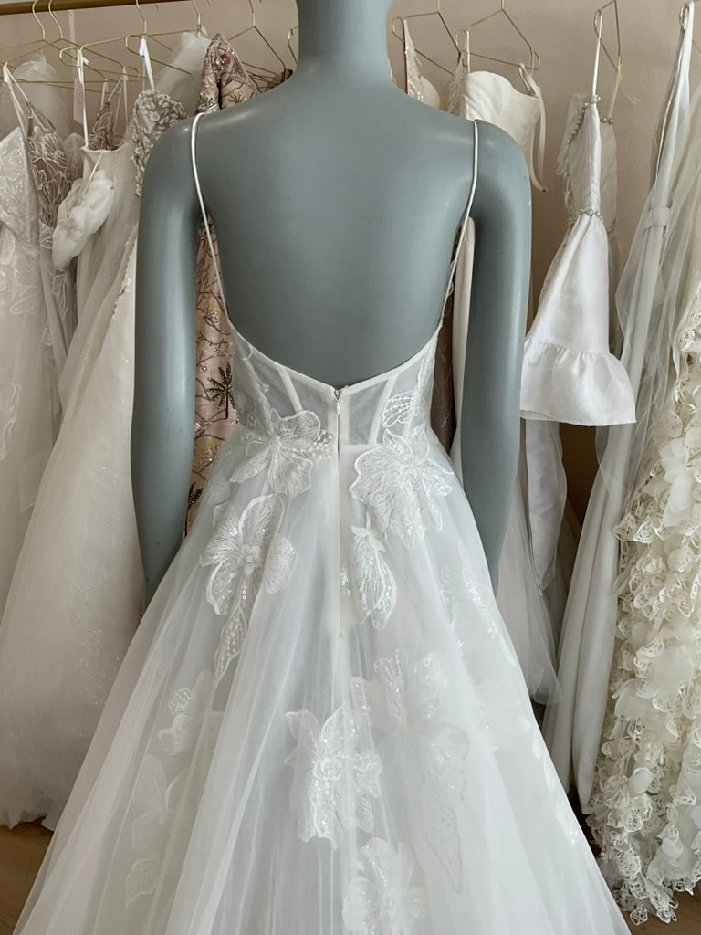 Tara Lauren - Corsaire (4)