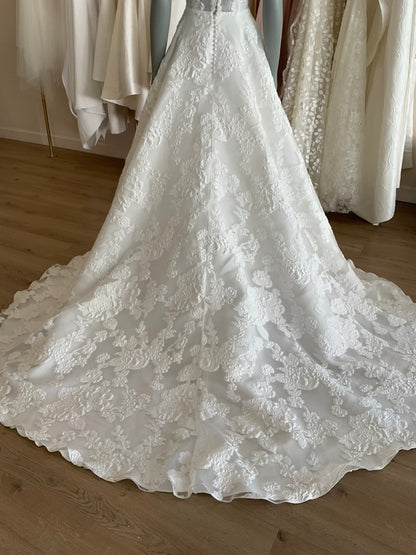 House of Savin - Naomi (10)