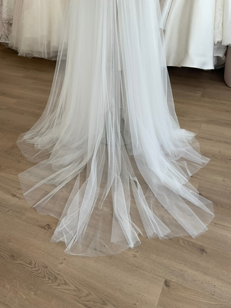 Sarah Seven - James Overskirt (6)