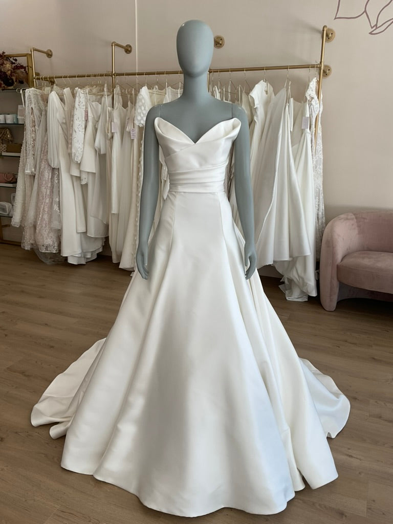 Bliss by Monique Lhuillier  - BL25203 (12)