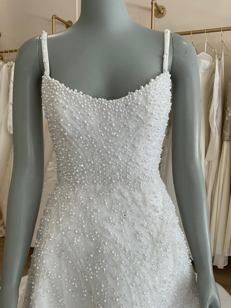 Leah Da Gloria - Custom Pearl A Line (4)