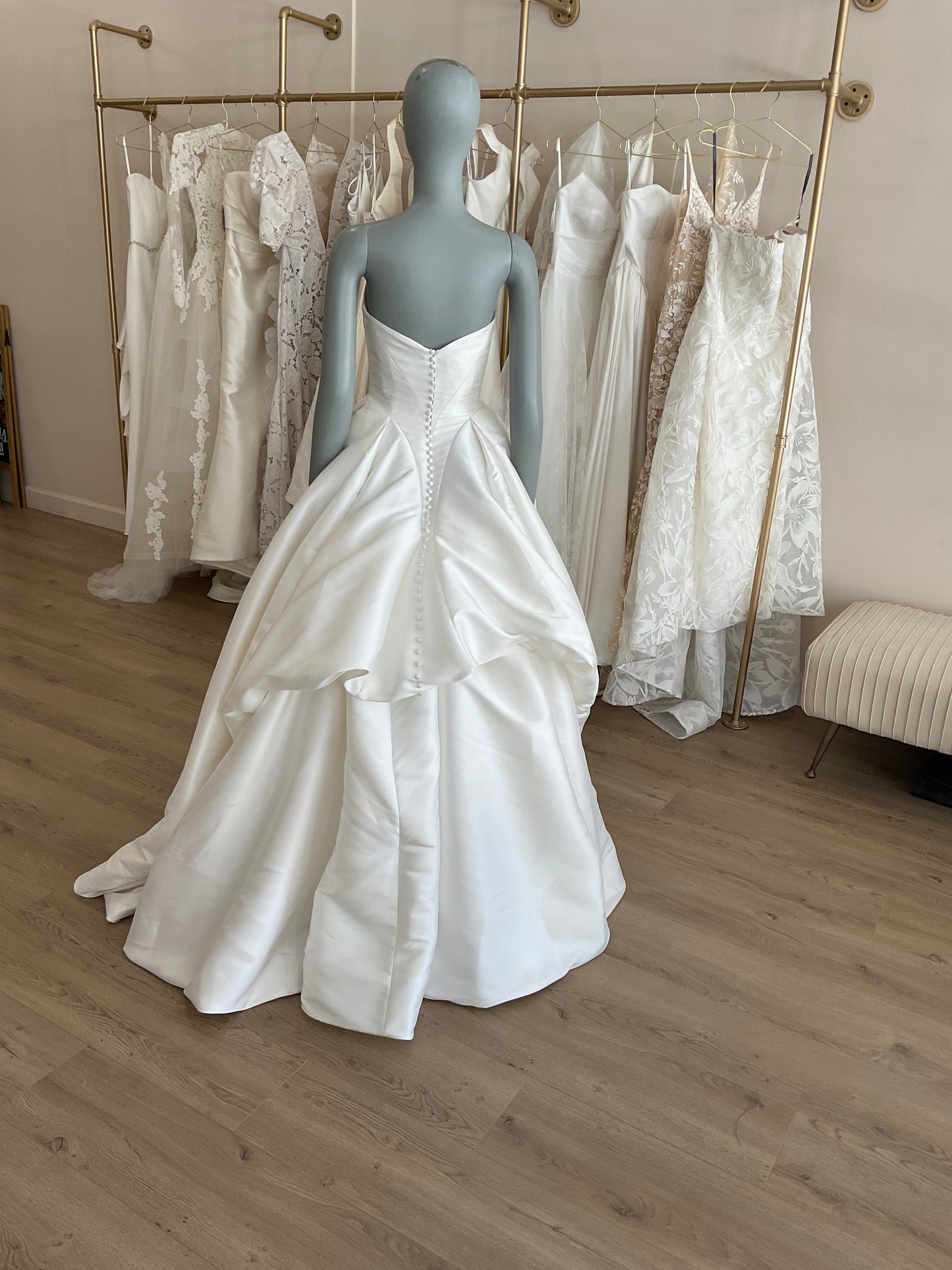 Badgley Mischka - Frankie (2)