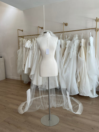 Vera Wang - Amari Veil