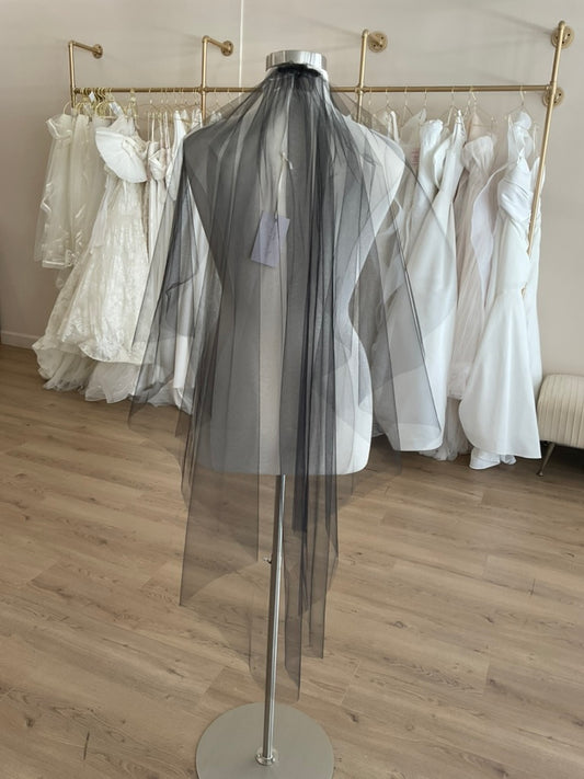 Jennifer Leigh - Two Layer Raw Edge Veil