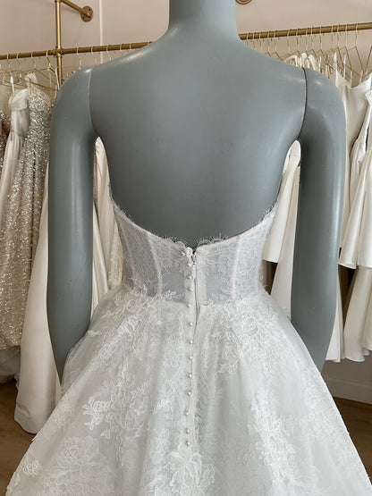 Monique Lhuillier  - Helena  (2)