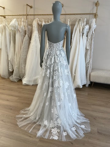 Frencesca Miranda - Loretta (6)