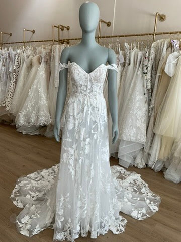 Monique Lhuillier - Celestina (10)