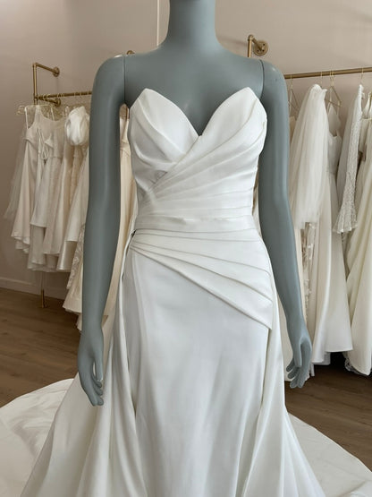 Eva Lendel - Lika w/Jess overskirt (4)