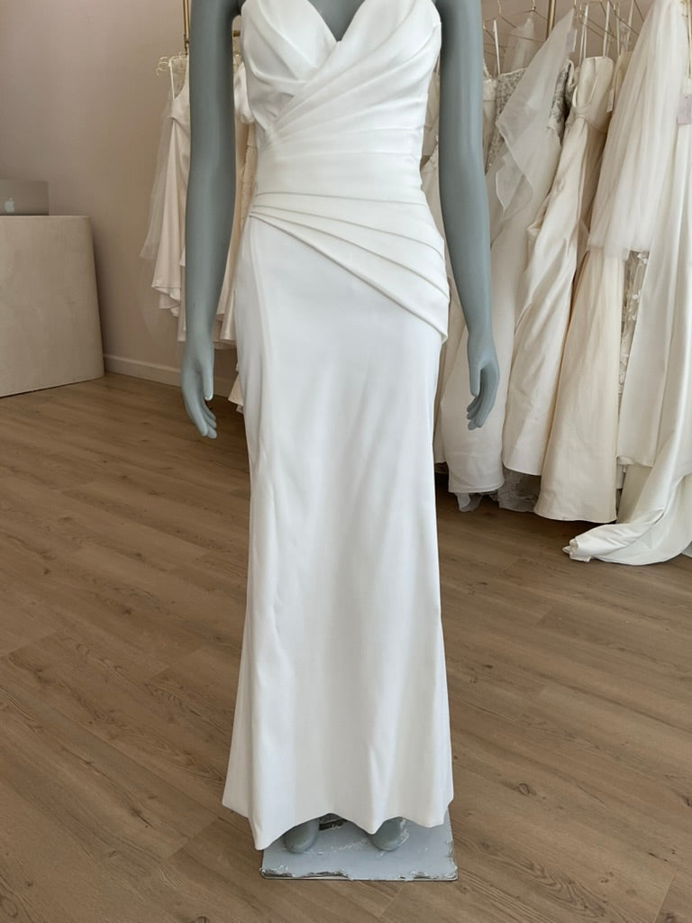 Eva Lendel - Lika w/Jess overskirt (4)