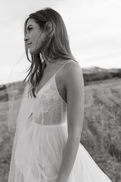 Flora Bridal - Scarlett w/veil (2)